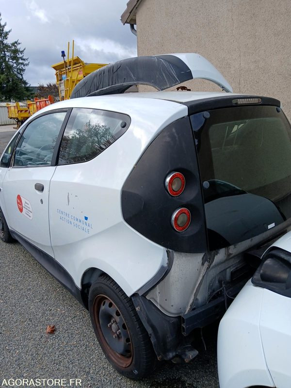 Bollore Bluecar - 74540 -2014- DC510PJ - Automóvel: foto 2 Bollore Bluecar - 74540 -2014- DC510PJ - Automóvel: foto 2