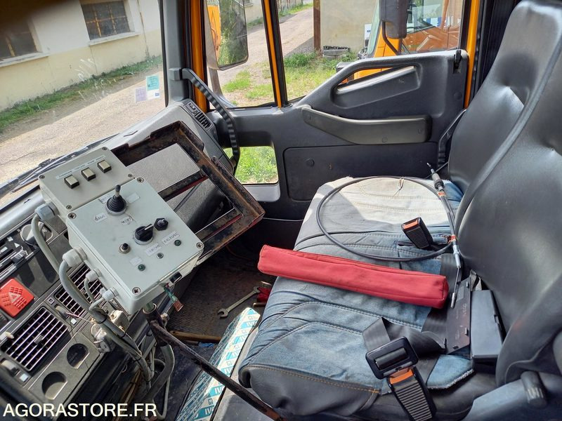 CAMION BENNE IVECO - Carrinha basculante: foto 5 CAMION BENNE IVECO - Carrinha basculante: foto 5