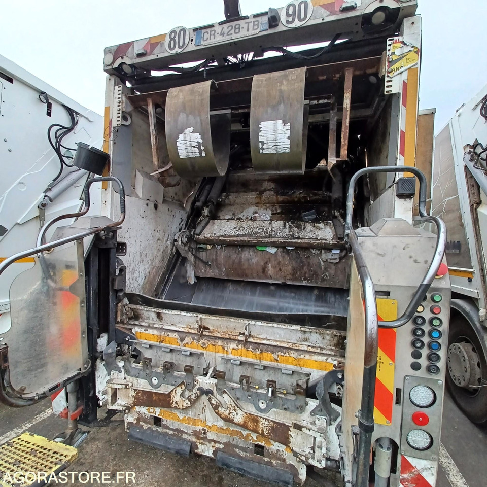 CAMION - BOM - VOLVO - FE - 340 - 251 692KM - Caminhão de lixo: foto 3 CAMION - BOM - VOLVO - FE - 340 - 251 692KM - Caminhão de lixo: foto 3