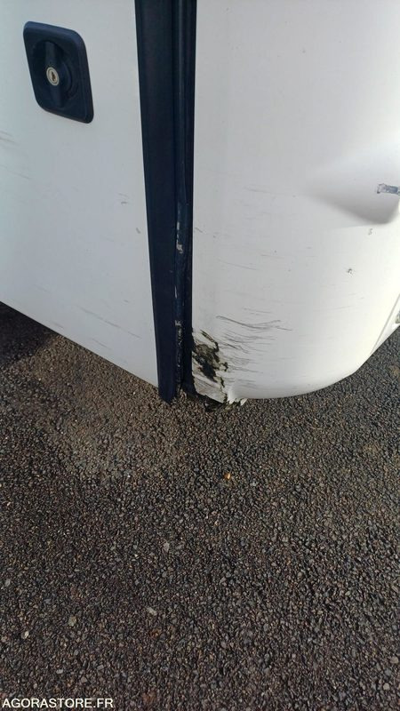 CAR MAN - FAST SCOLER 3 -N°7593 MEC 2007 / 354325 KM - FJ-897-LX - Autocarro escolar: foto 4 CAR MAN - FAST SCOLER 3 -N°7593 MEC 2007 / 354325 KM - FJ-897-LX - Autocarro escolar: foto 4