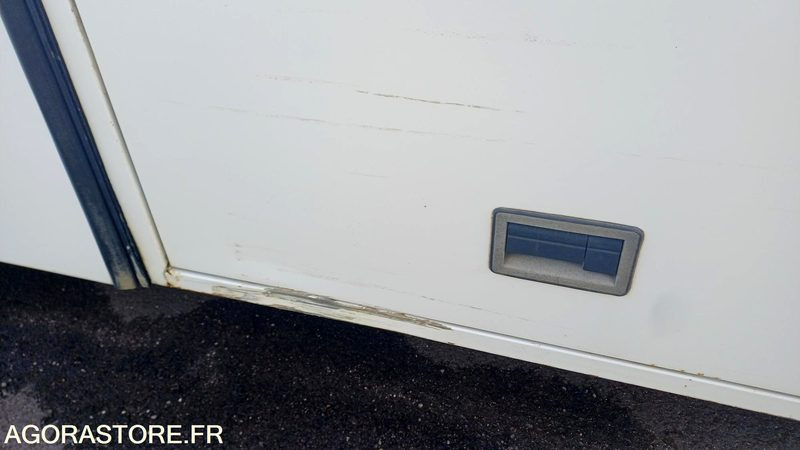 CAR MAN - FAST SCOLER 3 -N°7594 MEC 2007 / 302000 KM - BN-707-ZC - Autocarro escolar: foto 4 CAR MAN - FAST SCOLER 3 -N°7594 MEC 2007 / 302000 KM - BN-707-ZC - Autocarro escolar: foto 4