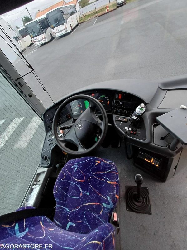 CAR MERCEDES INTOURO 1005 MEC2010 / 523 287KM AT-512-GK - Autocarro escolar: foto 5 CAR MERCEDES INTOURO 1005 MEC2010 / 523 287KM AT-512-GK - Autocarro escolar: foto 5