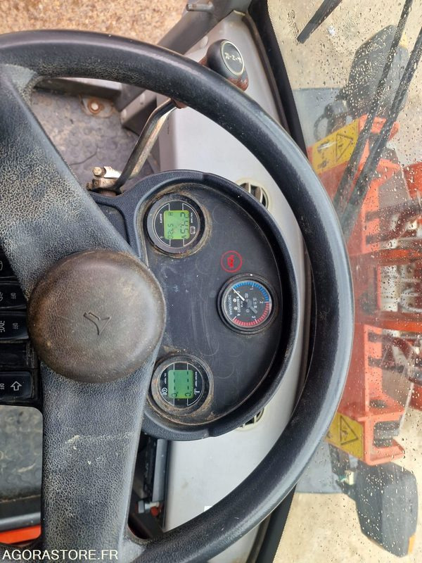 CHARGEUSE SUR PNEUS EVERUN ER08 EASY DIESEL 24CV - 2017 - 580 heures - Pá carregadora: foto 5 CHARGEUSE SUR PNEUS EVERUN ER08 EASY DIESEL 24CV - 2017 - 580 heures - Pá carregadora: foto 5