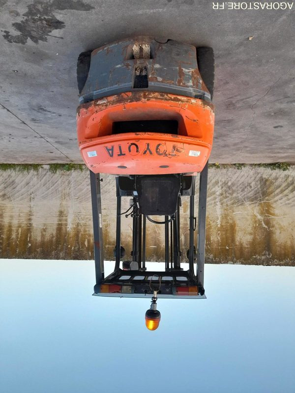 CHARIOT ELEVATEUR TOYOTA 627FDF25 - 2000 - Empilhadeira a diesel: foto 4 CHARIOT ELEVATEUR TOYOTA 627FDF25 - 2000 - Empilhadeira a diesel: foto 4
