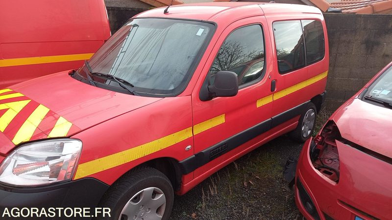 CITROEN - BERLINGO - 2007 - 201994KM - 432BTP57 - Furgão compacto: foto 2 CITROEN - BERLINGO - 2007 - 201994KM - 432BTP57 - Furgão compacto: foto 2
