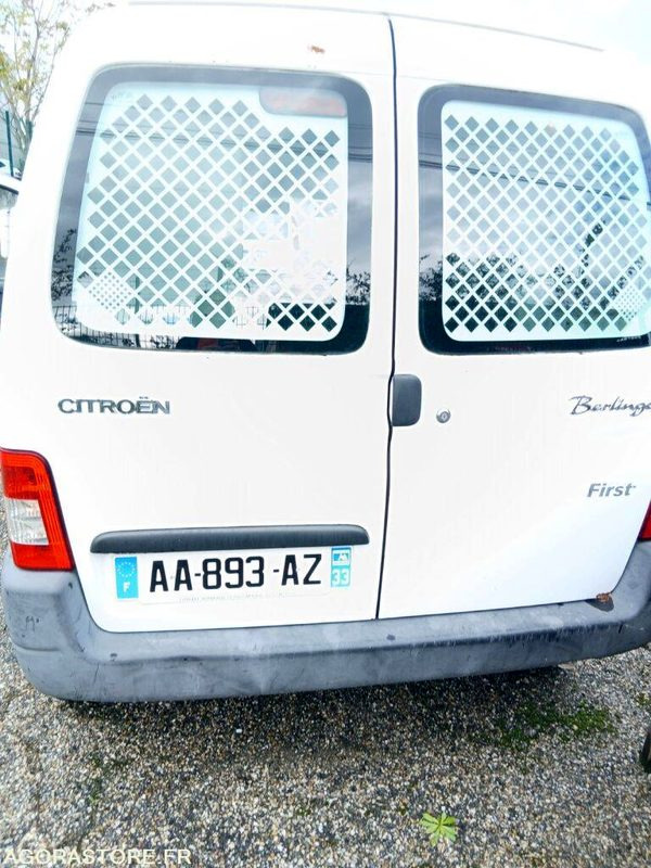 CITROEN BERLINGO - 2009 - 87651km - Furgão compacto: foto 4 CITROEN BERLINGO - 2009 - 87651km - Furgão compacto: foto 4