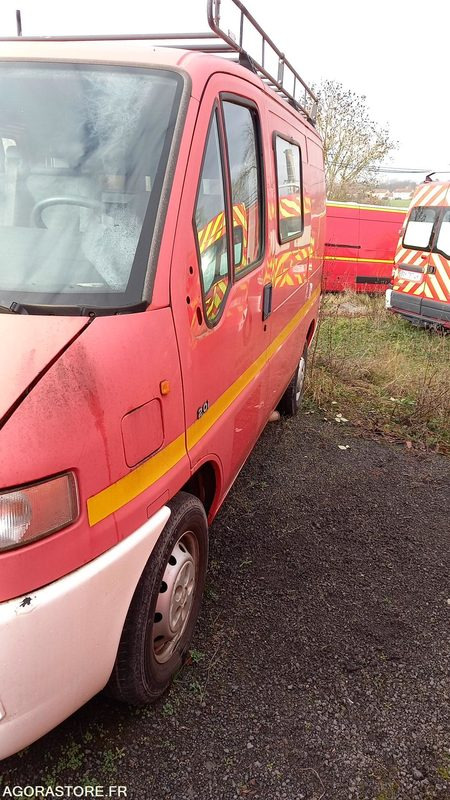 CITROËN - JUMPER - 2001 - 36084KM - 640ARD57 - Furgão: foto 3 CITROËN - JUMPER - 2001 - 36084KM - 640ARD57 - Furgão: foto 3