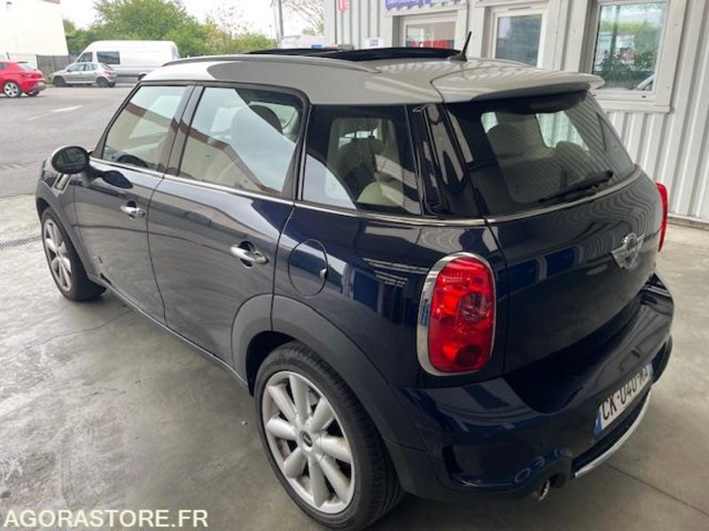 COUNTRYMAN COOPERS R60 184cv ALL4 56400km - SUV: foto 2 COUNTRYMAN COOPERS R60 184cv ALL4 56400km - SUV: foto 2