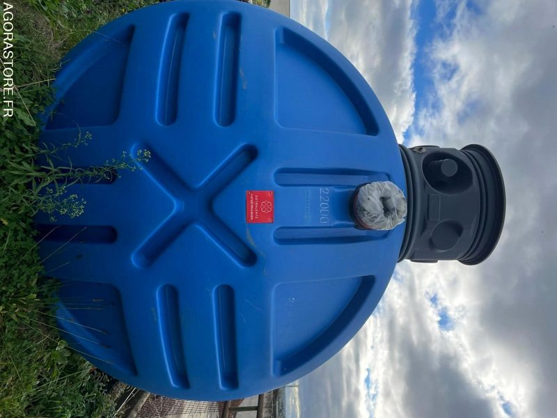 CUVE A EAU 22M³ - Equipamentos para jardinagem: foto 3 CUVE A EAU 22M³ - Equipamentos para jardinagem: foto 3