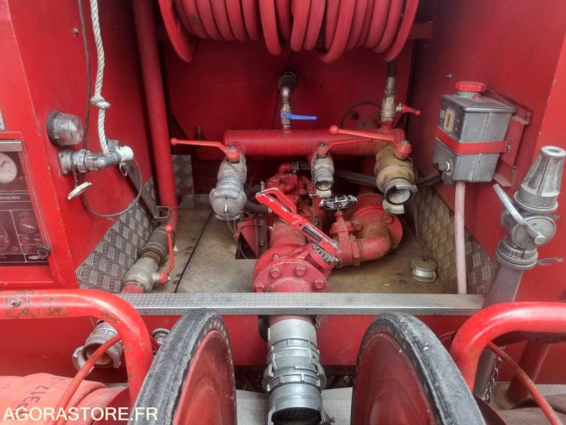 FOURGON INCENDIE - IVECO - 50187 kms - 1987 - Camião: foto 5 FOURGON INCENDIE - IVECO - 50187 kms - 1987 - Camião: foto 5