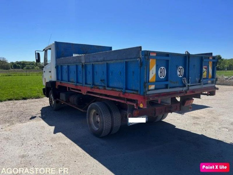 MERCEDES 809 D BENNE 7T5 - Camião: foto 2 MERCEDES 809 D BENNE 7T5 - Camião: foto 2