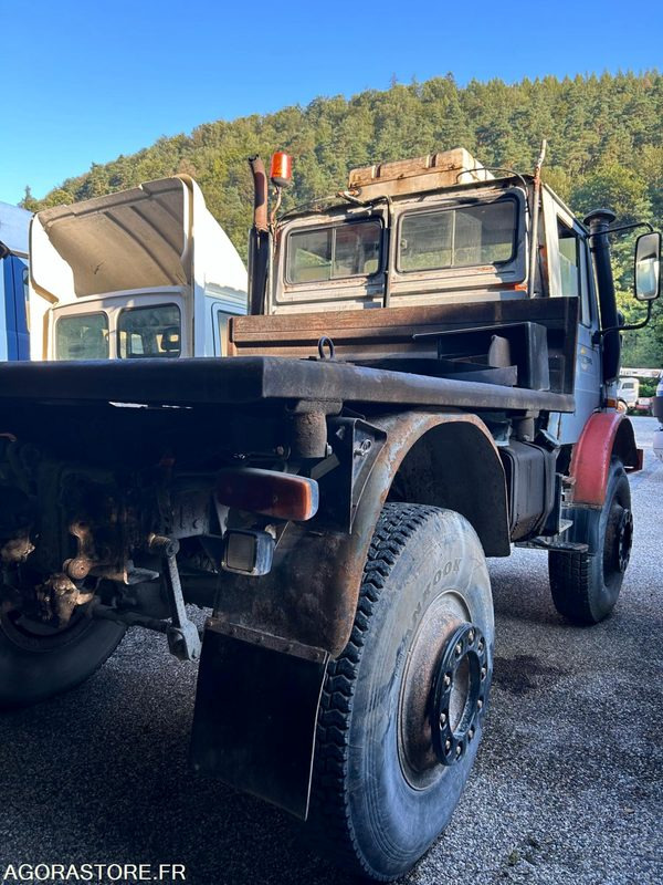 MERCEDES UNIMOG 425 -1985 - 196000km - Camião: foto 5 MERCEDES UNIMOG 425 -1985 - 196000km - Camião: foto 5