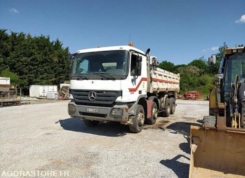 Porteur 8x4 Mercedes Benne 32 tonnes - CE115NQ - 2008 / 517809 KM (ML559) - Camião: foto 2 Porteur 8x4 Mercedes Benne 32 tonnes - CE115NQ - 2008 / 517809 KM (ML559) - Camião: foto 2