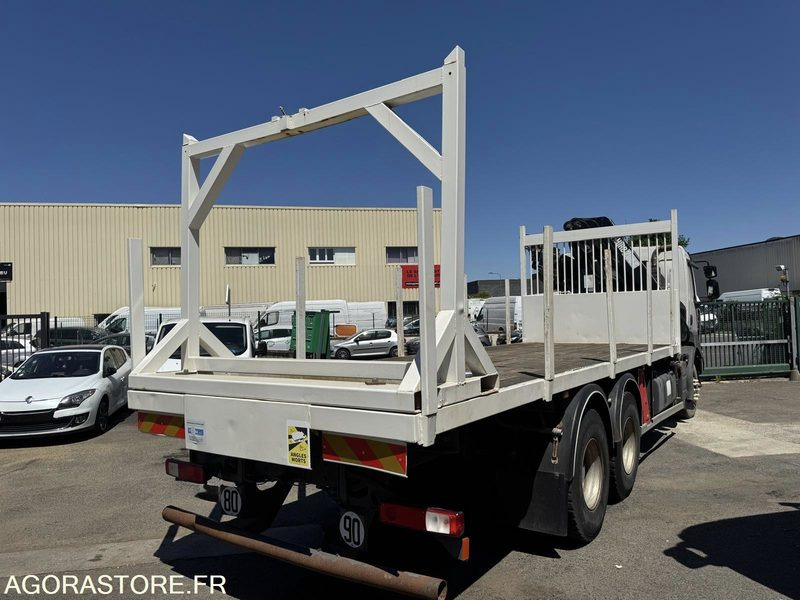 RENAULT KERAX 410.26 - CAMION PLATEAU GRUE - HIAB 200C - 2007 / 359000 - Camião: foto 4 RENAULT KERAX 410.26 - CAMION PLATEAU GRUE - HIAB 200C - 2007 / 359000 - Camião: foto 4