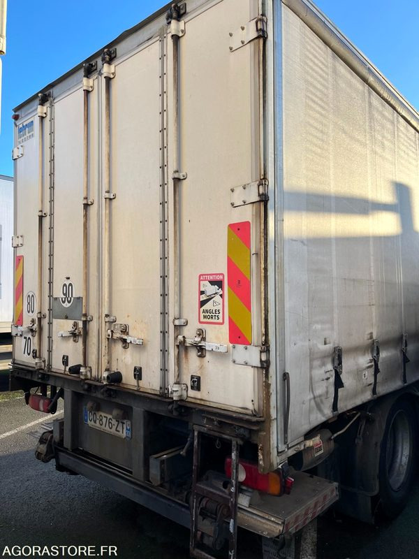 RENAULT MIDLUM - 2013 - 562 205km - Camião: foto 3 RENAULT MIDLUM - 2013 - 562 205km - Camião: foto 3