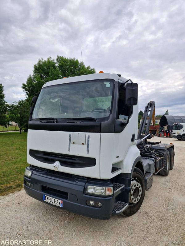 RENAULT PREMIUM ampliroll 400 DCI remorquant avec bras GUIMA - Camião: foto 1 RENAULT PREMIUM ampliroll 400 DCI remorquant avec bras GUIMA - Camião: foto 1