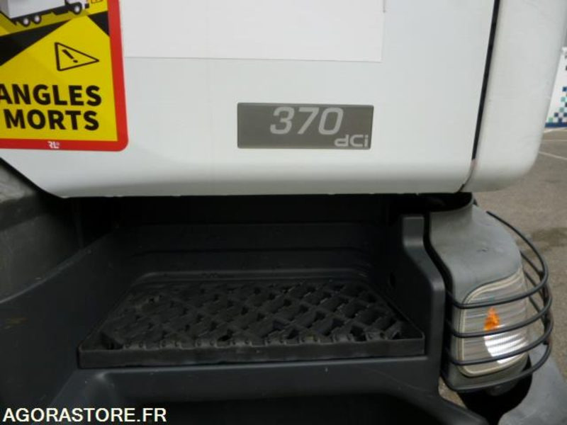 Renault Kerax 6x4 370DCI bras de dépose Marrel 16000kgs 521550 kms 2003 - Camião: foto 5 Renault Kerax 6x4 370DCI bras de dépose Marrel 16000kgs 521550 kms 2003 - Camião: foto 5