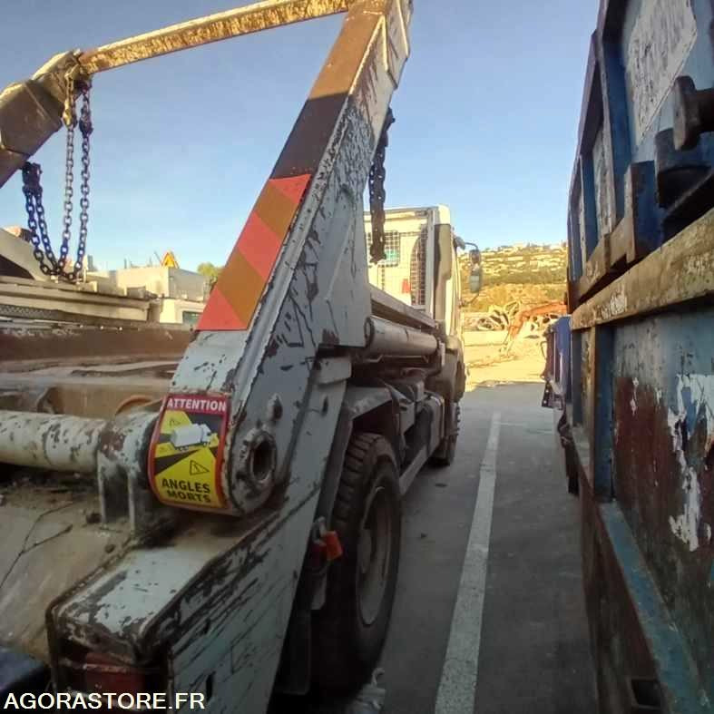 Renault Kerax multi benne à chaine - Camião: foto 2 Renault Kerax multi benne à chaine - Camião: foto 2