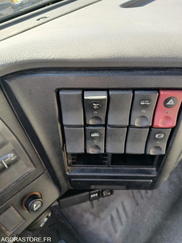 Camião Renault Midlum benne 1063 YR 42: foto 10