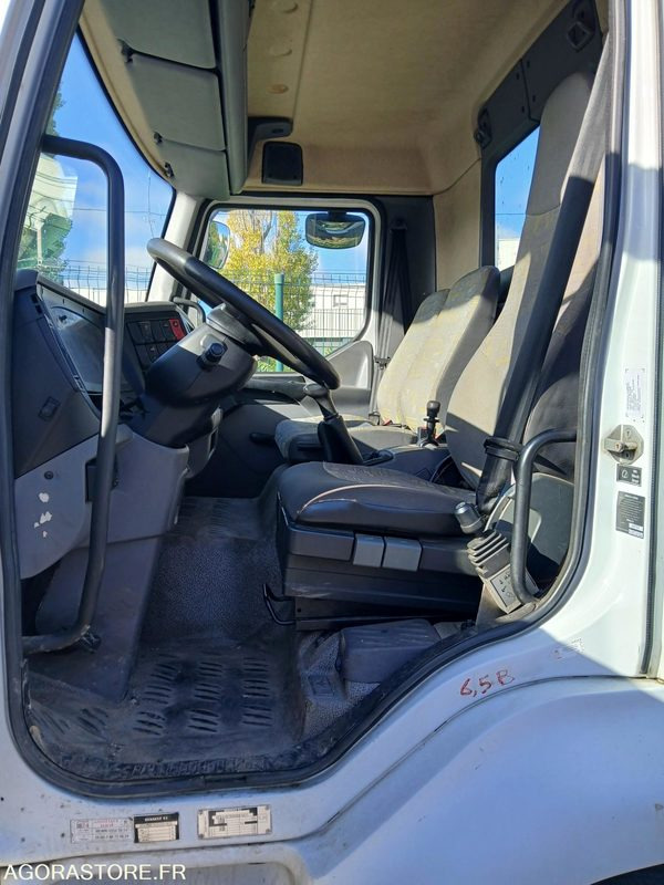 Camião Renault Midlum benne 1063 YR 42: foto 11