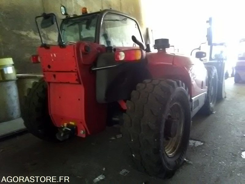 Chargeur téléscopique Manitou MLT 735 - Pá carregadora: foto 2 Chargeur téléscopique Manitou MLT 735 - Pá carregadora: foto 2