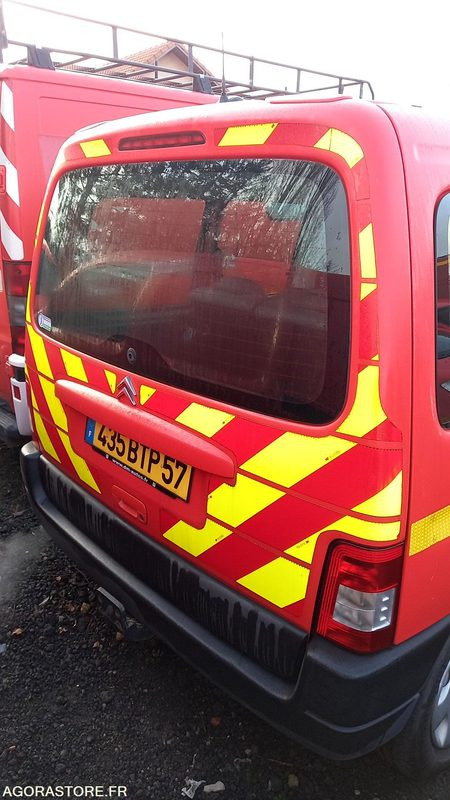 Citroën - Berlingo - 2007 - 210288KMS - 435BTP57 - Furgão compacto: foto 4 Citroën - Berlingo - 2007 - 210288KMS - 435BTP57 - Furgão compacto: foto 4