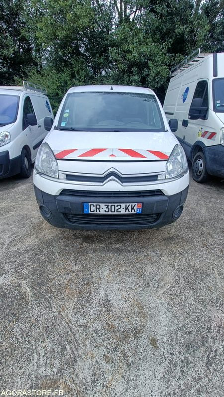 Citroën Berlingo - 2013 - 179468kms - CR302KK - Furgão compacto: foto 2 Citroën Berlingo - 2013 - 179468kms - CR302KK - Furgão compacto: foto 2