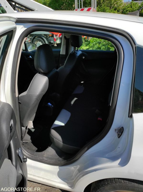 Automóvel Citroën C3 - 2011 - 141185KMS: foto 9