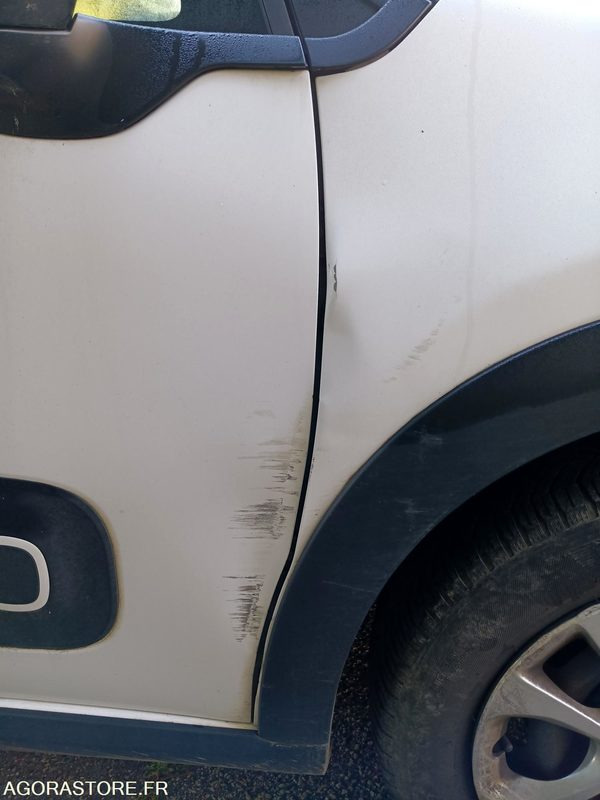 Citroën C3 - 82ch - 120139 kms - 2018 - Automóvel: foto 5 Citroën C3 - 82ch - 120139 kms - 2018 - Automóvel: foto 5