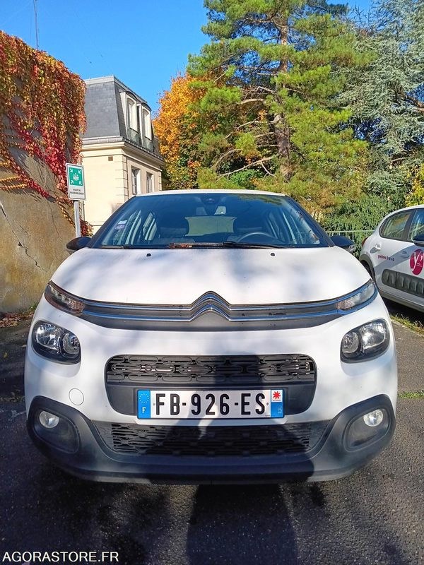 Citroën C3 - 82ch - 49238 kms - 2018 - Automóvel: foto 1 Citroën C3 - 82ch - 49238 kms - 2018 - Automóvel: foto 1