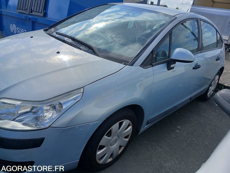 Citroën C4 - Automóvel: foto 3 Citroën C4 - Automóvel: foto 3