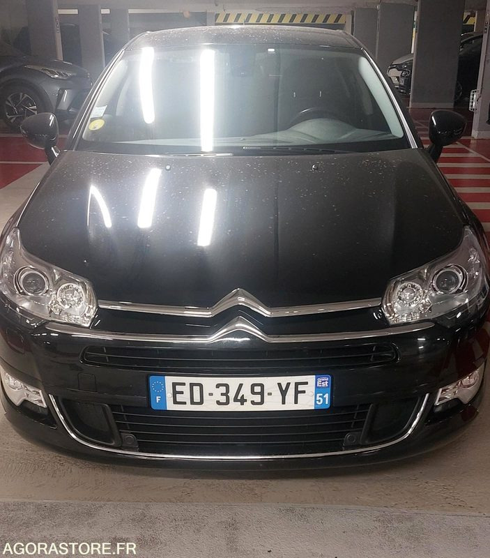 Citroën C5 2.0 Bleuhdi - 2016 - 191232kms - Automóvel: foto 1 Citroën C5 2.0 Bleuhdi - 2016 - 191232kms - Automóvel: foto 1