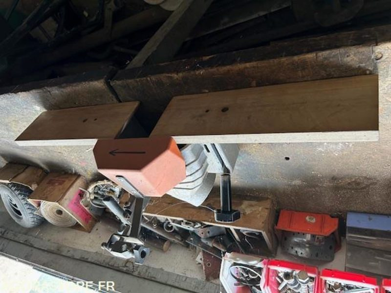 Combiné de menuisier C310e LUREM (380V) - avec outils et fraise de toupie - Ferramenta/ Equipamento: foto 2 Combiné de menuisier C310e LUREM (380V) - avec outils et fraise de toupie - Ferramenta/ Equipamento: foto 2