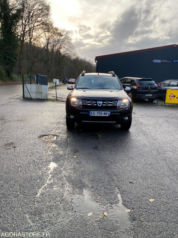 DACIA DUSTER 11/2016 88600KM - SUV: foto 2 DACIA DUSTER 11/2016 88600KM - SUV: foto 2