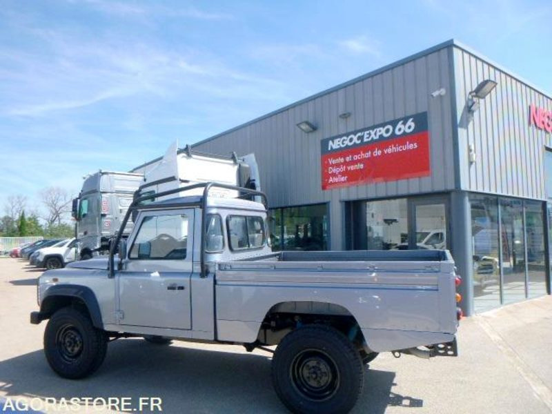 DEFENDER -Land Rover - 2011 - 131930km - 122ch - BON ETAT - SUV: foto 3 DEFENDER -Land Rover - 2011 - 131930km - 122ch - BON ETAT - SUV: foto 3