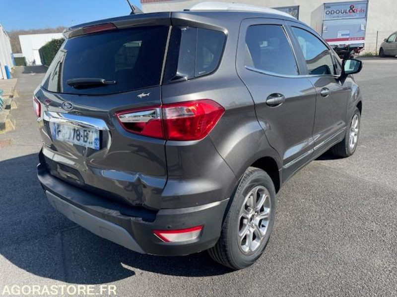 ECOSPORT TITANIUM 1.0 ECOBOOST 100cv S§S. 05/2019. 101150 KM - SUV: foto 3 ECOSPORT TITANIUM 1.0 ECOBOOST 100cv S§S. 05/2019. 101150 KM - SUV: foto 3