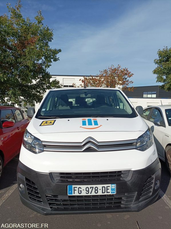 FG-978-DE - Roulant - CITROEN JUMPY SPACE TOURER - VP - 191 507 Kms - Minibus, Furgão de passageiros: foto 3 FG-978-DE - Roulant - CITROEN JUMPY SPACE TOURER - VP - 191 507 Kms - Minibus, Furgão de passageiros: foto 3
