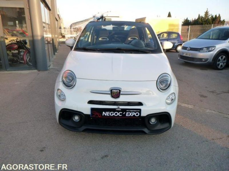 FIAT 500 abart Cabriolet - 2017 - 72321km - Embrayage neuf - Automóvel: foto 2 FIAT 500 abart Cabriolet - 2017 - 72321km - Embrayage neuf - Automóvel: foto 2
