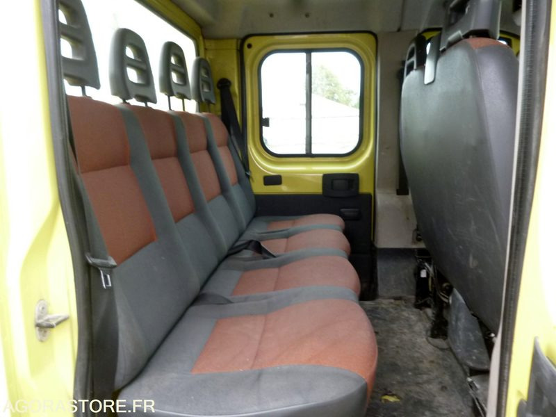 FIAT DUCATO 2.3 JTD 120 BBDC - Furgão: foto 5 FIAT DUCATO 2.3 JTD 120 BBDC - Furgão: foto 5