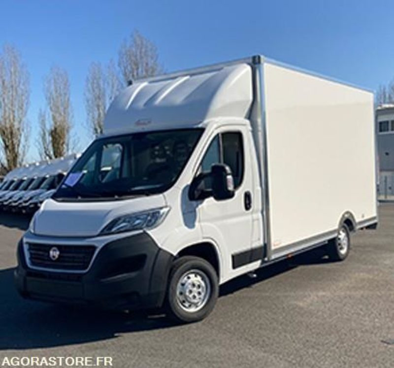 FIAT DUCATO PLANCHER CABINE 20m3 CAISSE NEUVE - 2019 - 93800 KM - Furgão: foto 3 FIAT DUCATO PLANCHER CABINE 20m3 CAISSE NEUVE - 2019 - 93800 KM - Furgão: foto 3