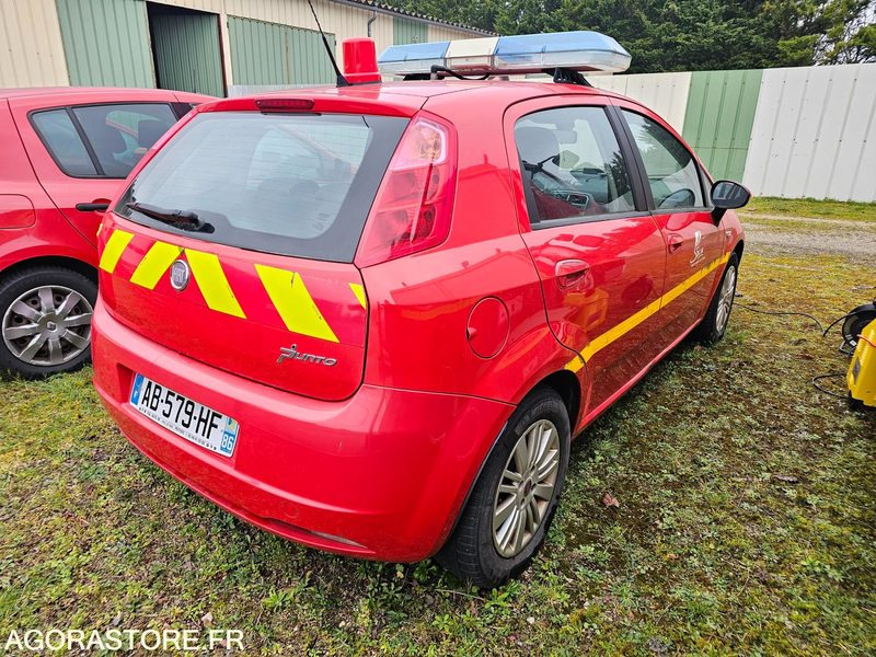 FIAT PUNTO 149745kms 2009 - AB579HF - Automóvel: foto 3 FIAT PUNTO 149745kms 2009 - AB579HF - Automóvel: foto 3