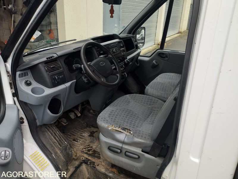 FORD TRANSIT TDCI 115 - Carrinha basculante: foto 4 FORD TRANSIT TDCI 115 - Carrinha basculante: foto 4