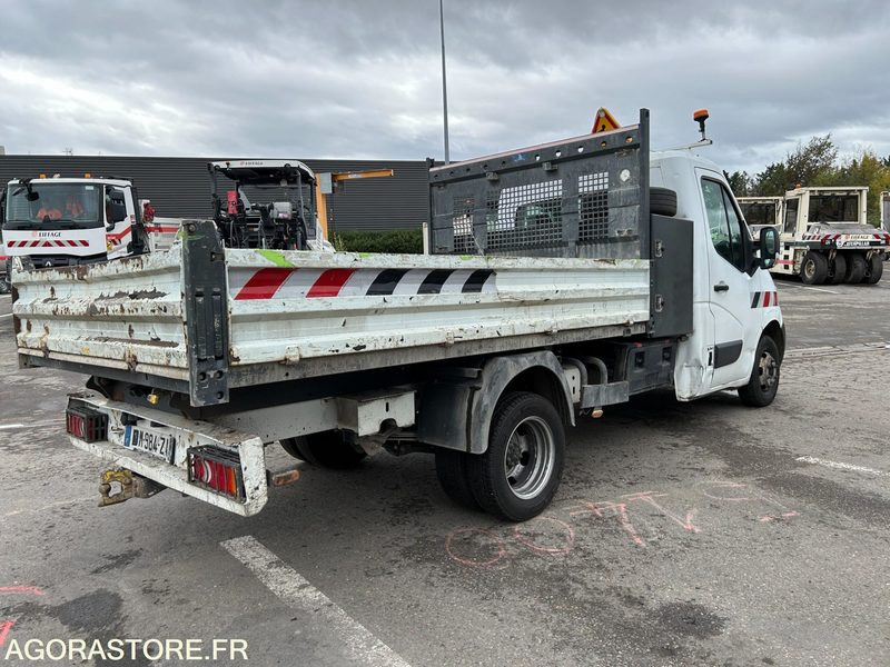 FOURGON RENAULT MASTER BENNE - 3 PLACES - 2014 / 207 458 KM (00947-M23950) - Carrinha basculante: foto 3 FOURGON RENAULT MASTER BENNE - 3 PLACES - 2014 / 207 458 KM (00947-M23950) - Carrinha basculante: foto 3
