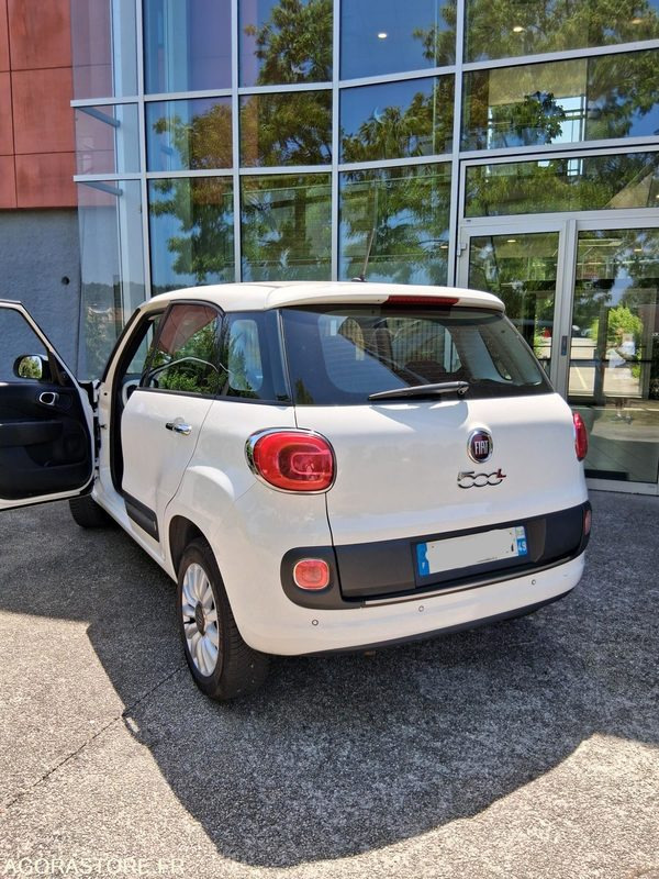 Fiat 500 L GNV POPSTAR MINISPACE DE 2016 - Automóvel: foto 2 Fiat 500 L GNV POPSTAR MINISPACE DE 2016 - Automóvel: foto 2