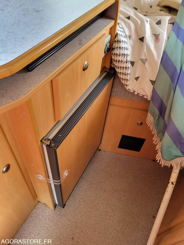 Automóvel Fiat Ducato Knaus – Fourgon aménagé 4 personnes – Prêt à partir: foto 18