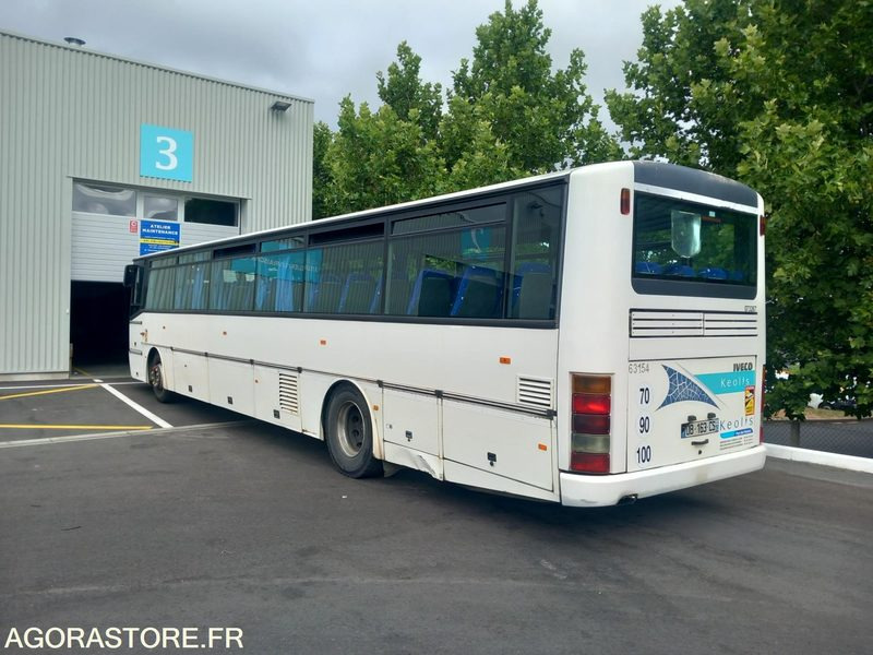IVECO BUS AXER N°073267 - Autocarro escolar: foto 1 IVECO BUS AXER N°073267 - Autocarro escolar: foto 1