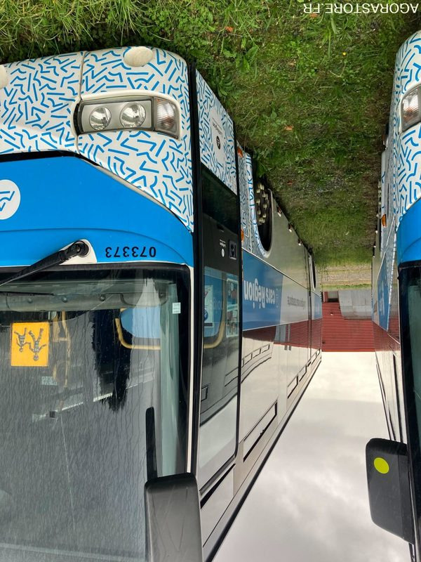 IVECO BUS CROSSWAY N°073373 - Autocarro escolar: foto 2 IVECO BUS CROSSWAY N°073373 - Autocarro escolar: foto 2