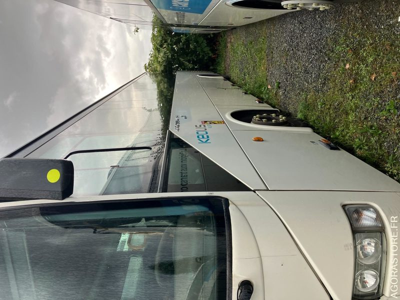 IVECO CROSSWAY N°093072 - Autocarro escolar: foto 3 IVECO CROSSWAY N°093072 - Autocarro escolar: foto 3