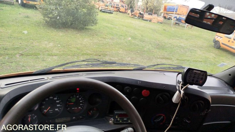 Iveco 35S12 - 2006 - 317864kms - 598BRV31 - Carrinha basculante: foto 5 Iveco 35S12 - 2006 - 317864kms - 598BRV31 - Carrinha basculante: foto 5