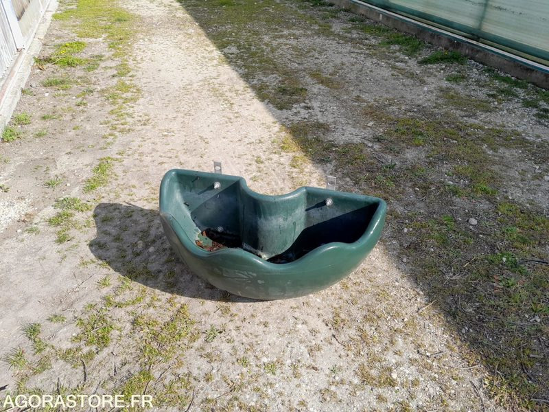 Jardinières suspendues demi-lune 85cm - Equipamentos para jardinagem: foto 1 Jardinières suspendues demi-lune 85cm - Equipamentos para jardinagem: foto 1